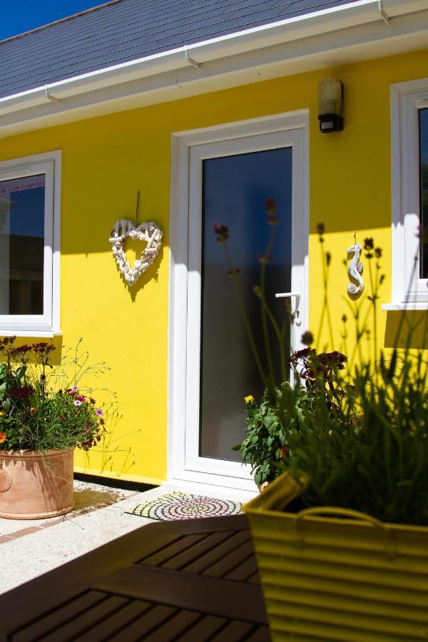 Krissie'S Lägenhet Marazion Exteriör bild